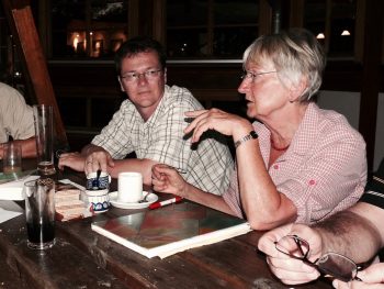 Gemeinsam lernen in gemütlicher Atmosphäre: Aus den TeilnehmerInnen des Sprachkurses werden Freunde.